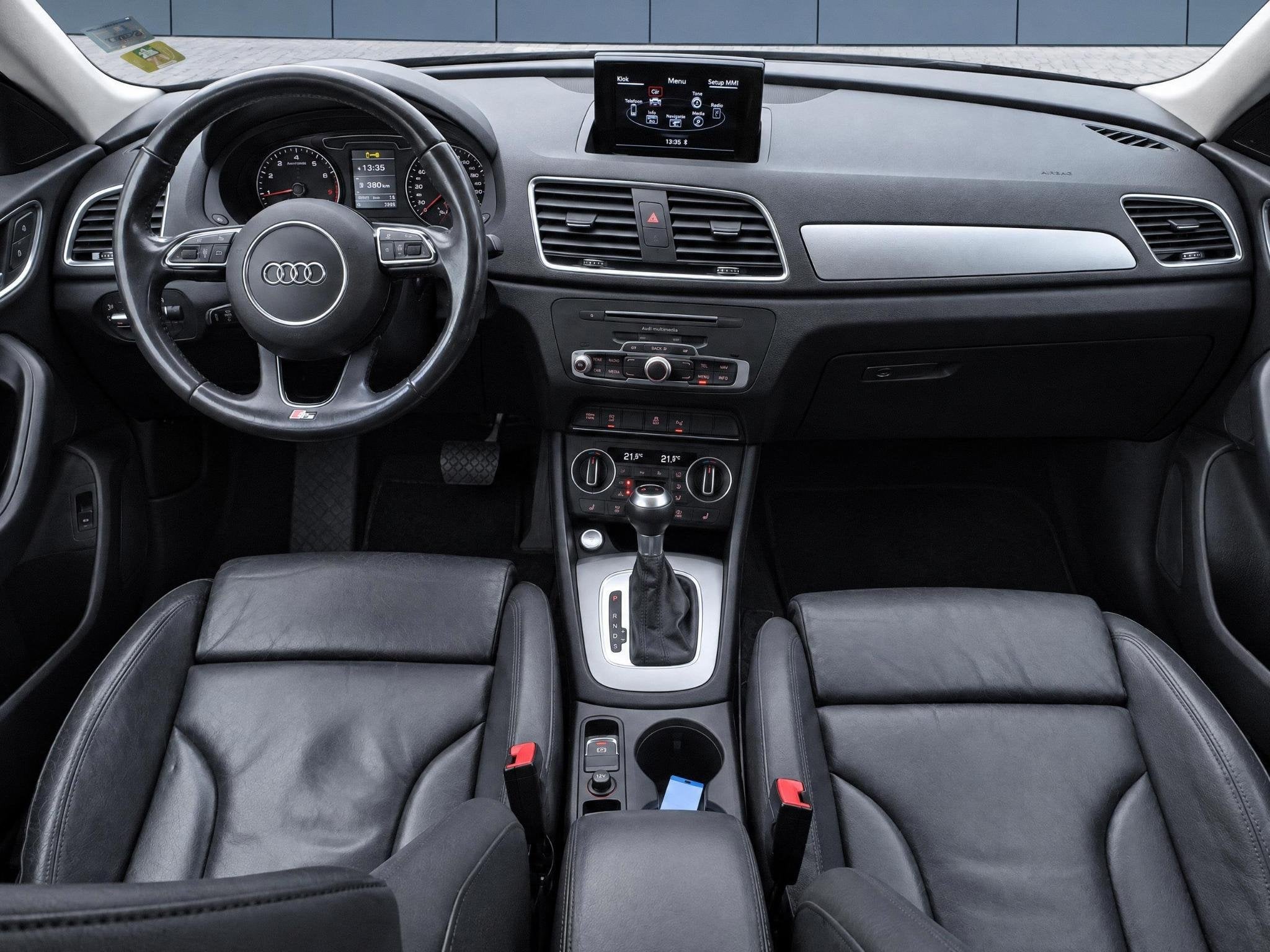 Audi Q3 1.4 TFSI CoD Design Pro Line Plus | Incl. 12 maanden, Euro 6, 4 cilinders, 150 pk, Zwart