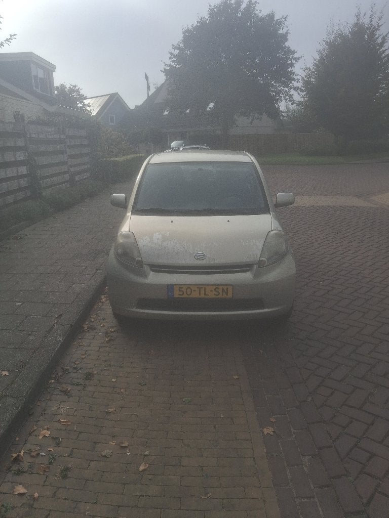 Daihatsu Sirion 2  1.3, Auto's, Dealer onderhouden, 31 €/maand, Beige, 915 kg