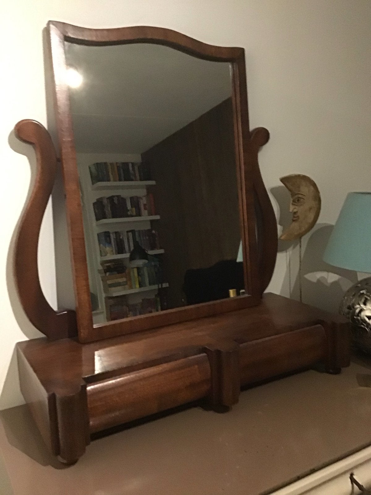 Antieke houten spiegel met lade, Ophalen of Verzenden, Overige vormen, 50 tot 100 cm, 100 tot 150 cm
