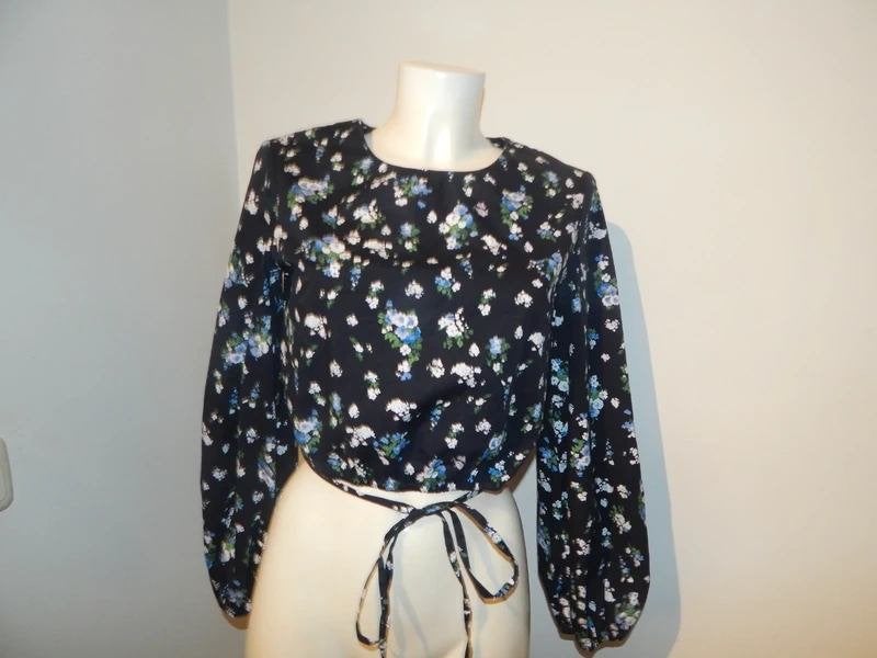 Maje soort crop top bloemetjes print pof mouw mt 1/S