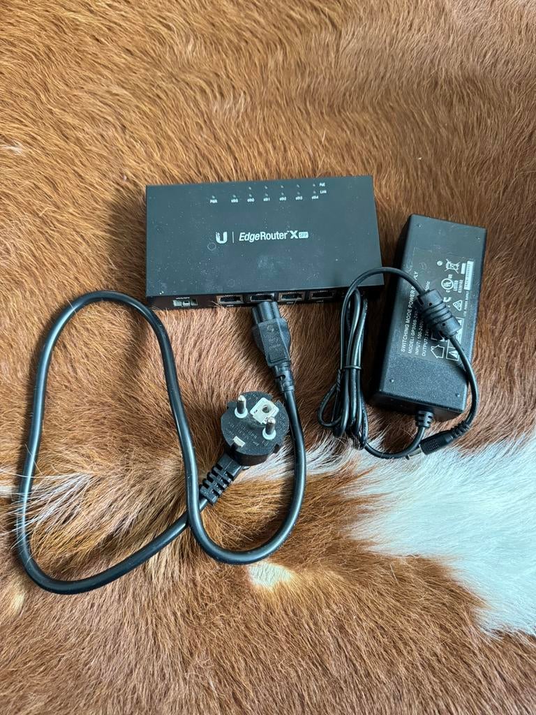 Ubiquity edgerouter tx sfp, Ophalen, Zo goed als nieuw