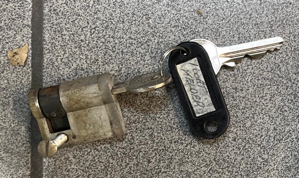 HORMANN garagekantelpoort onderdelen, Doe-het-zelf en Verbouw, Deuren en Horren, Ophalen, Gebruikt, 120 cm of meer, Garagedeur