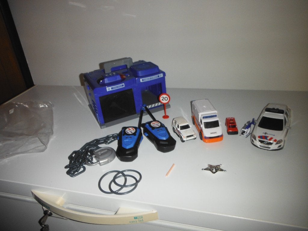 politie bureau met licht en geluid+walkytalky,s+acc, Ophalen, Zo goed als nieuw