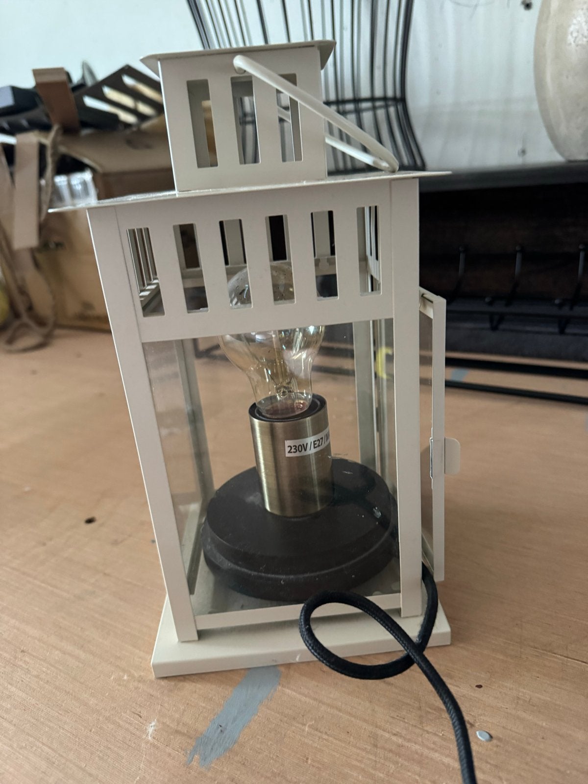 Witte lantaarnlamp - 28 cm hoog, Wit, Gebruikt, E27 (groot), Ophalen