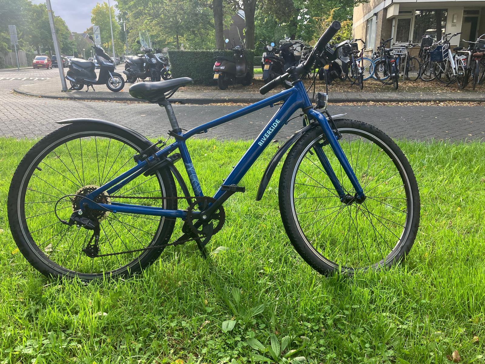 Riverside kinderfiets – Blauw – 8 versnellingen, Fietsen en Brommers, Ophalen, Gebruikt, Versnellingen, Schijfrem