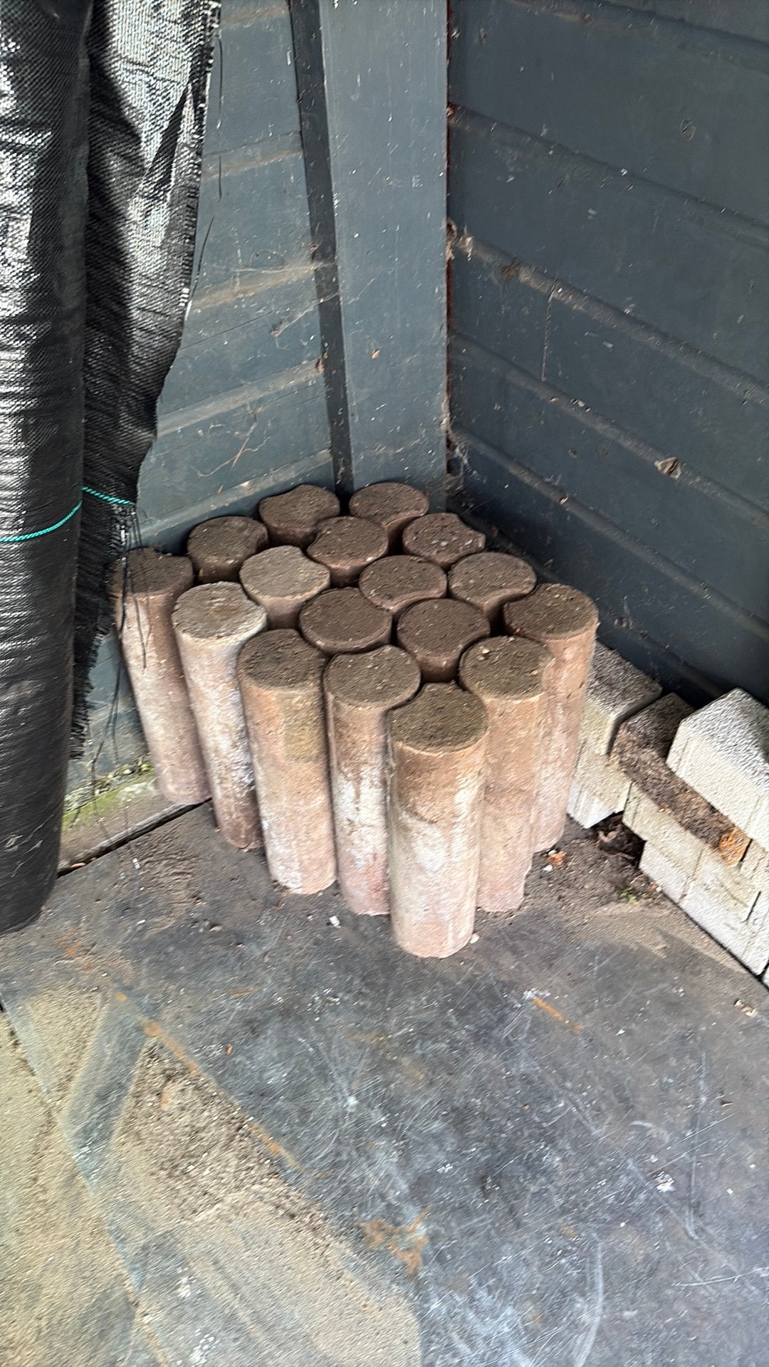 Palissander paaltjes, Ophalen, Overige typen, Zo goed als nieuw, Minder dan 5 m²