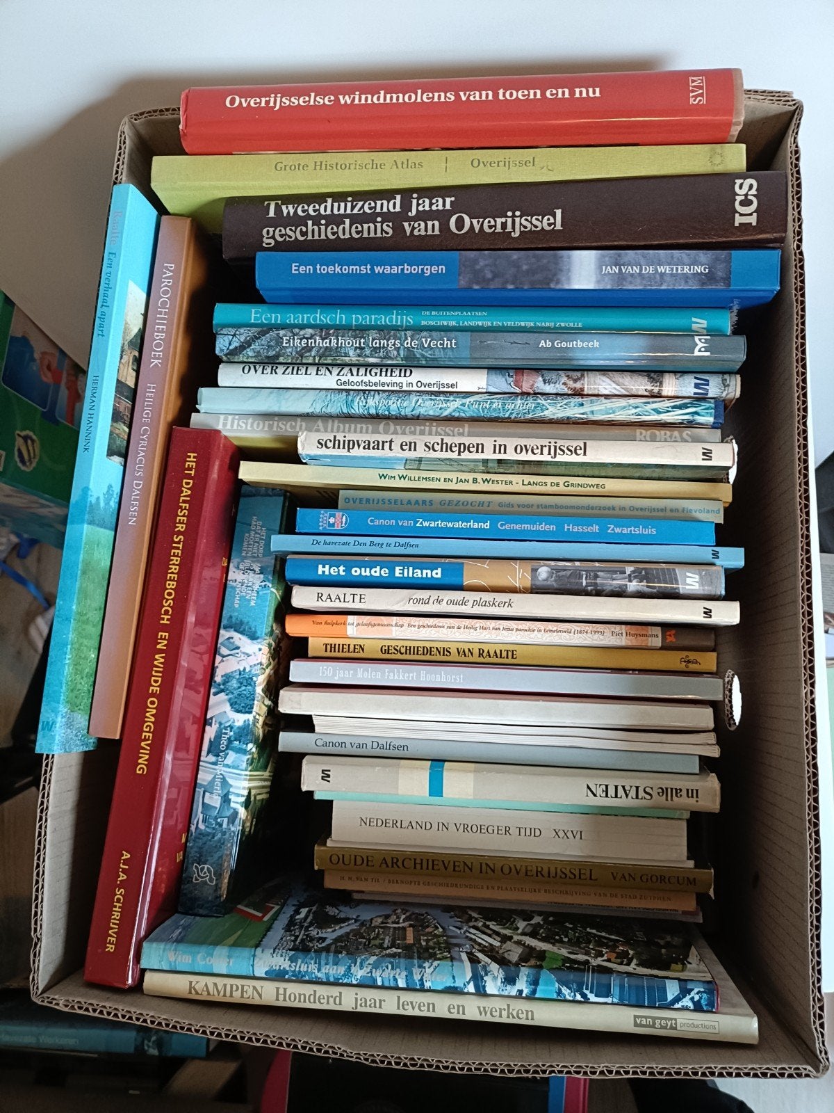 Boeken over Overijssel: geschiedenis, cultuur en plaatsen, Ophalen, 20e eeuw of later, Gelezen