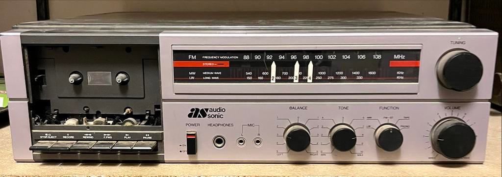 Vintage Audio Sonic Platenspeler met Cassettedeck en Radio, Ophalen of Verzenden, Gebruikt, Platenspeler, Overige merken