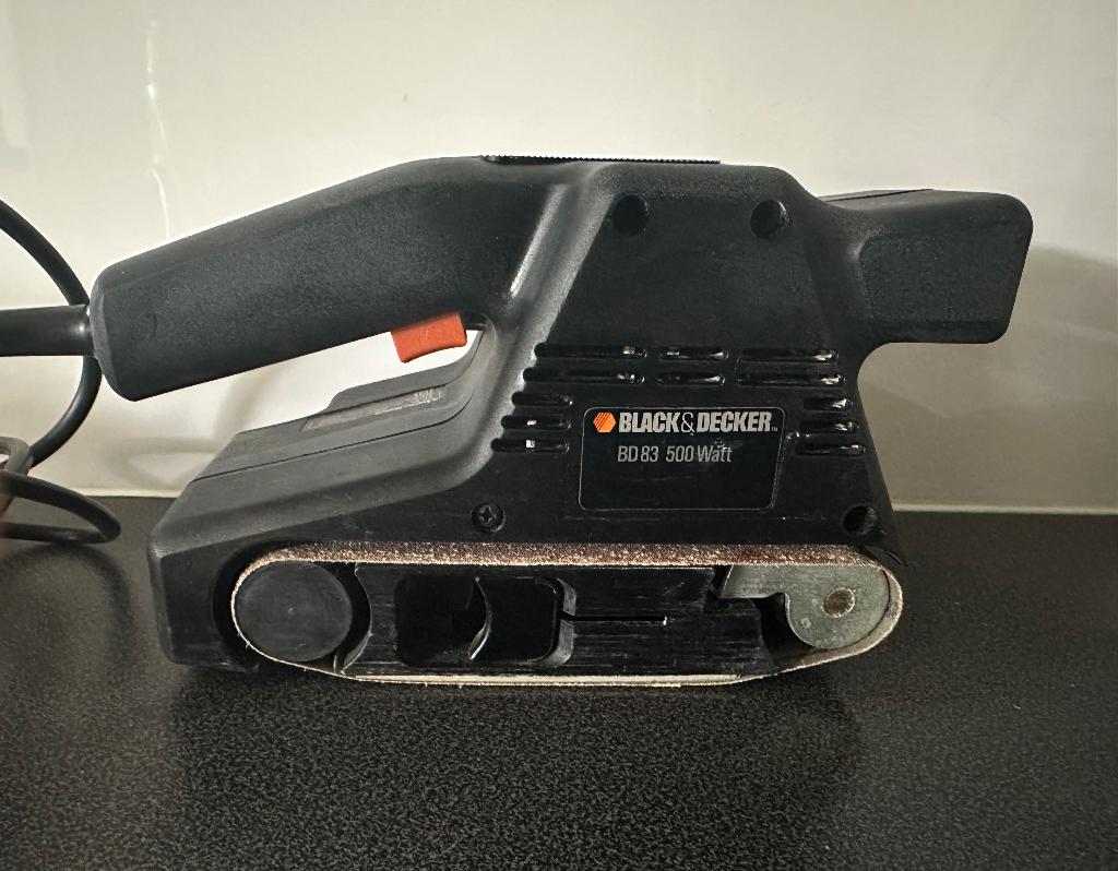 Black&Decker bandschuurmachine - zeer netjes, Ophalen of Verzenden, Gebruikt, Minder dan 600 watt, Bandschuurmachine