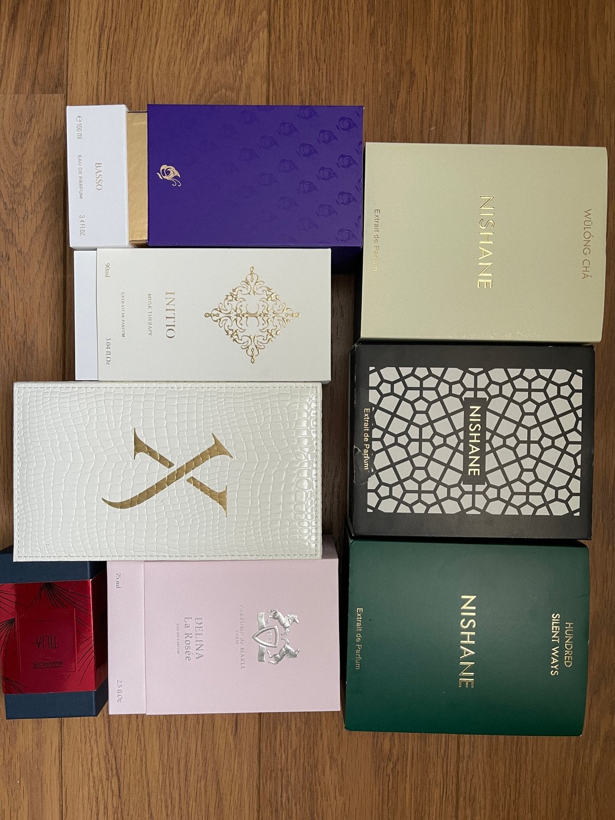 Gratis dozen van originele niche parfums, Ophalen of Verzenden, Zo goed als nieuw