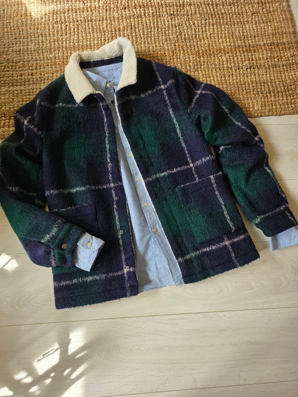 Nieuw! Bloesjas met teddy voering, Ophalen of Verzenden, Nieuw, Blauw
