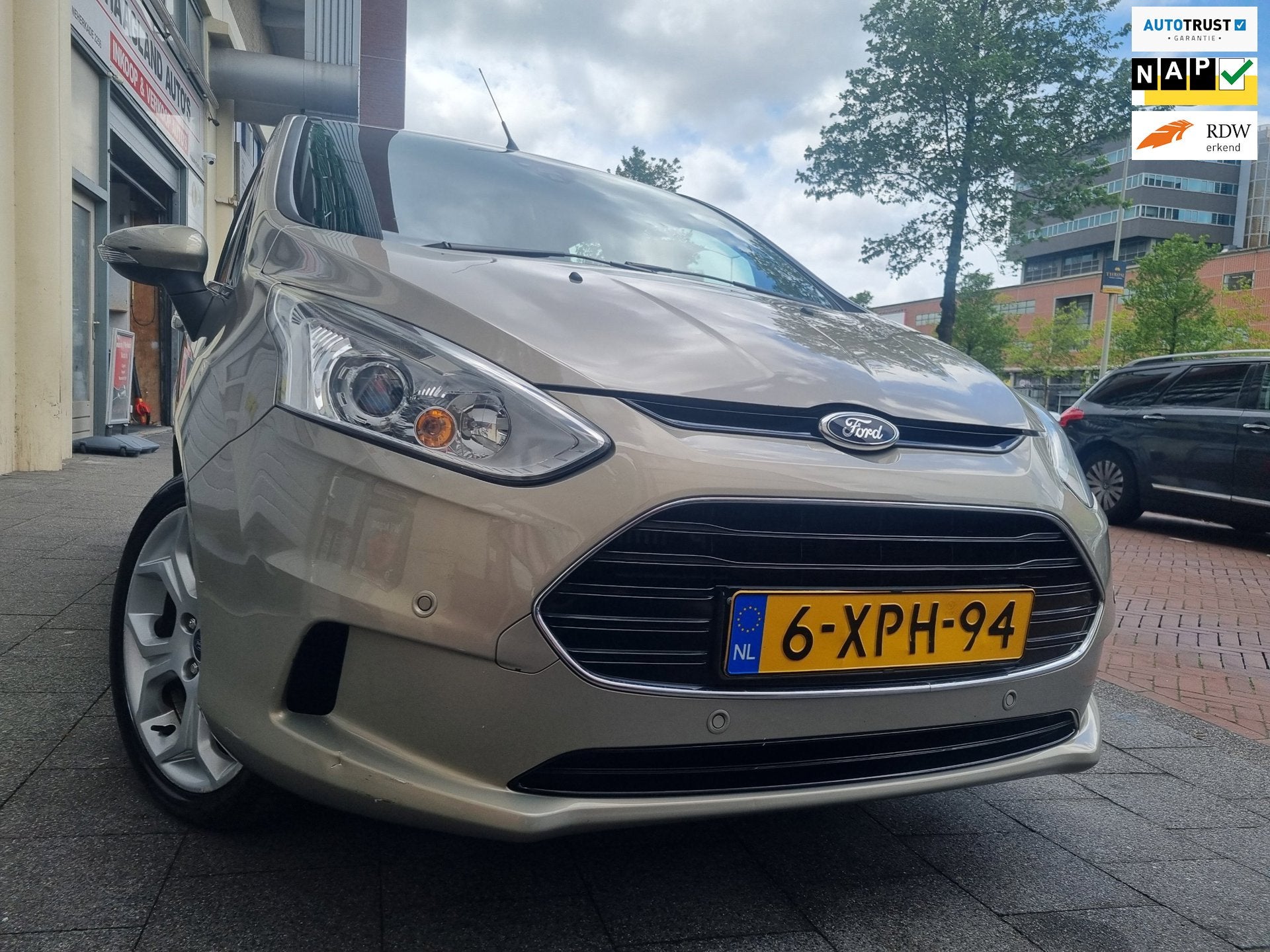 Ford B-Max 1.0 EcoBoost Titanium Navi Camera, Voorwielaandrijving, Euro 5, 101 pk, Gebruikt