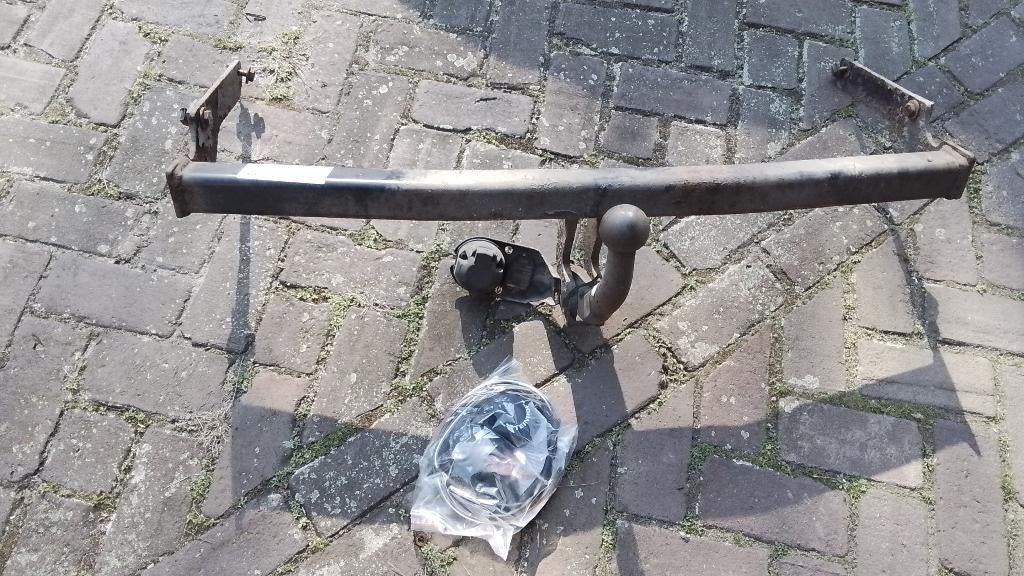 TREKHAAK GEBR PEUGEOT 206 HB 2003 TOT 2009, Auto-onderdelen, Ophalen of Verzenden, Gebruikt, Peugeot