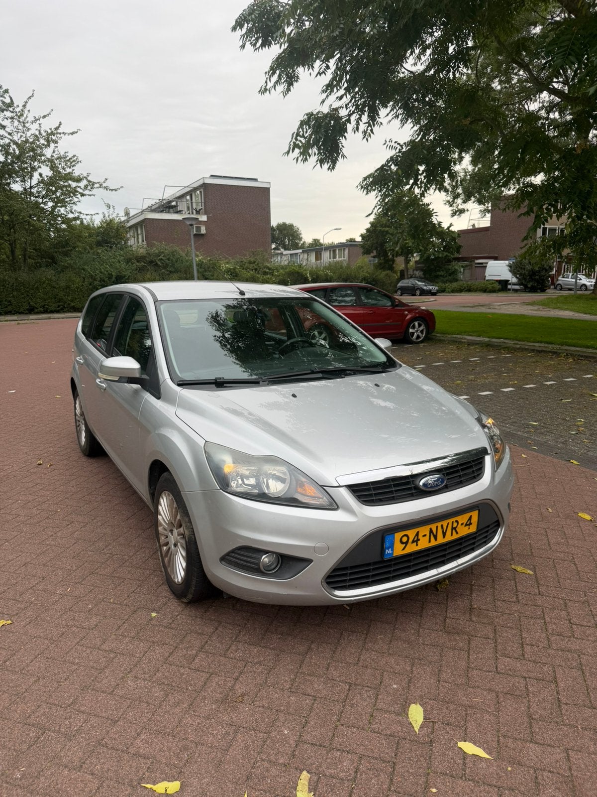 Ford Focus 1.8 92KW Wagon 2010 Grijs, Auto's, 125 pk, 4 cilinders, 57 €/maand, Focus