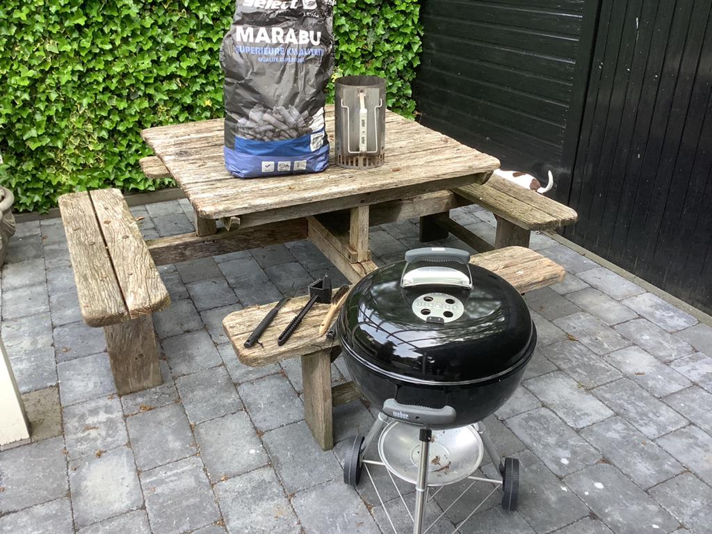 Weber bbq met alles er op en aan, Ophalen of Verzenden, Zo goed als nieuw, Gas