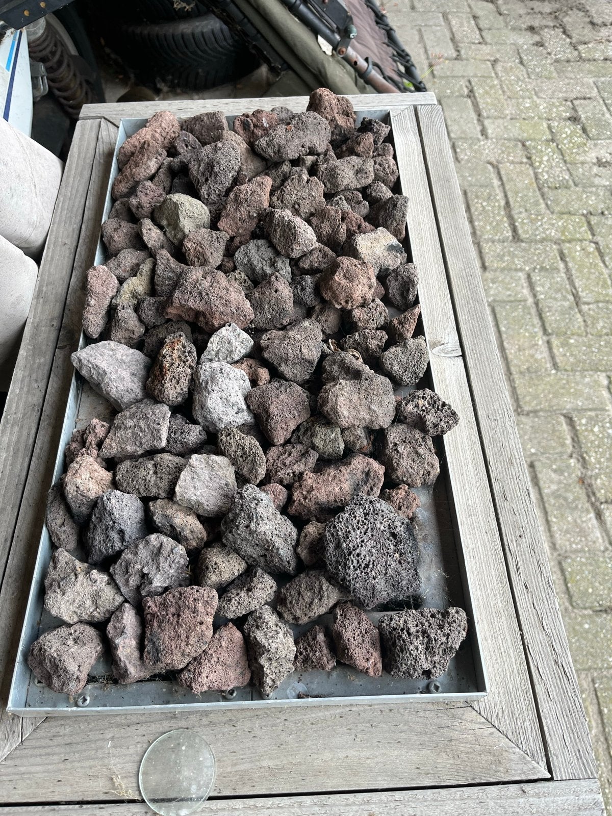 Houten vuurtafel met lavastenen zonder gasfles, Tuin en Terras, Ophalen of Verzenden, Gebruikt