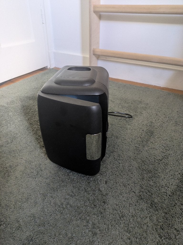 Mini koelkast 4.5L - 12V & 230V - Koel & warm, Witgoed en Apparatuur, Koelkasten en IJskasten, Zonder vriesvak, Ophalen of Verzenden
