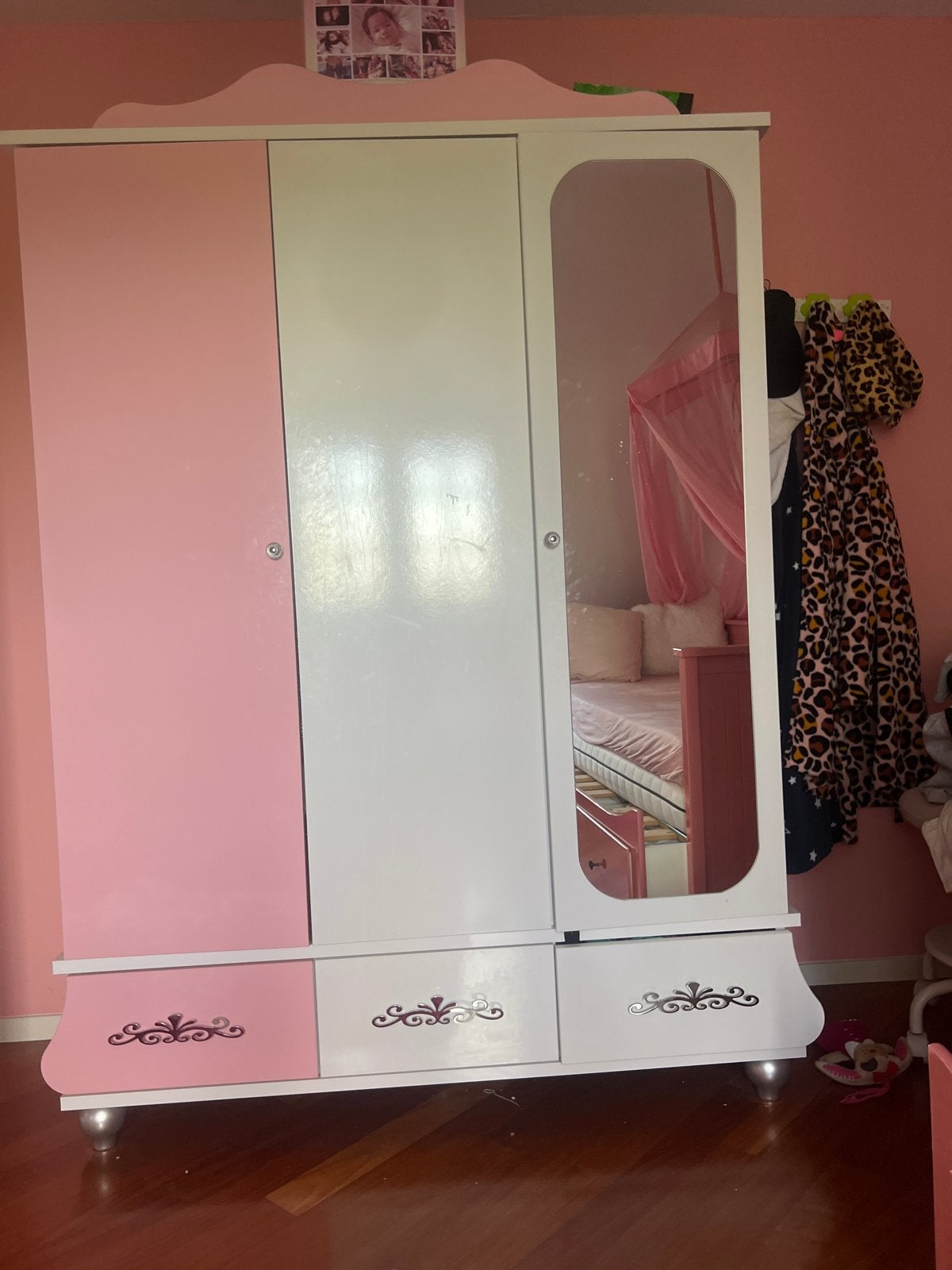 Prinsessen kledingkast met hang- en leggedeelte, Ophalen, Gebruikt, 100 tot 150 cm, Met lade(s)