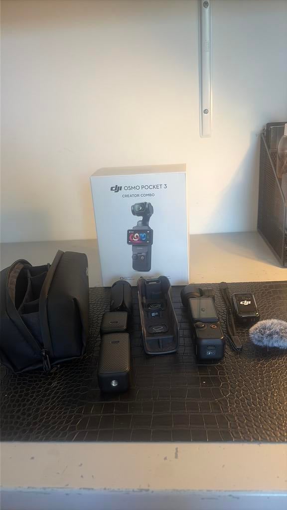 DJI Osmo Pocket 3 Creator Combo, Ophalen of Verzenden, Nieuw, Overige merken