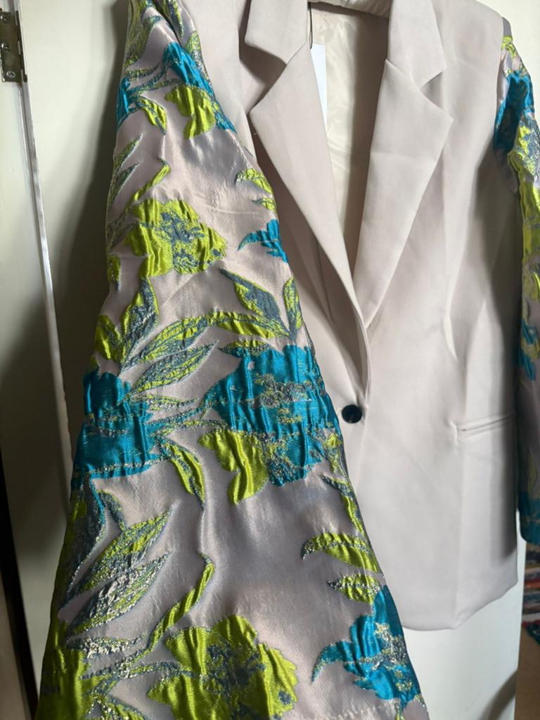 Ambika blazer colbert NIEUW, Beige, Nieuw, Ophalen of Verzenden, Jasje
