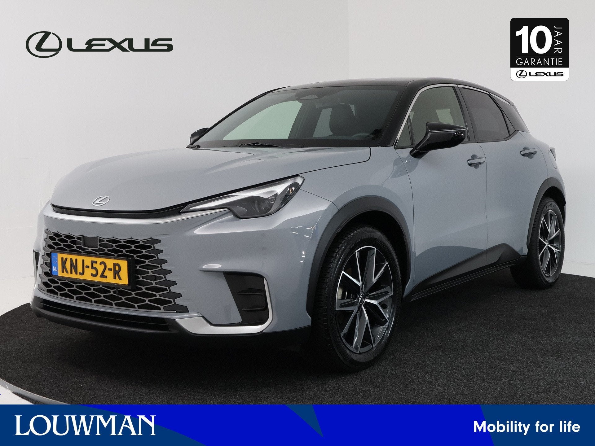 Lexus LBX Cool 2WD (bj 2025, automaat), Auto's, 12 maanden, 136 pk, Gebruikt, Bedrijf