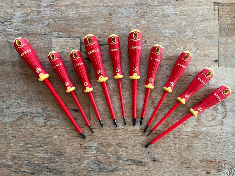 1000V VDE Schroevendraaierset 12 delig – Nieuw, Ophalen, Nieuw, Schroevendraaier
