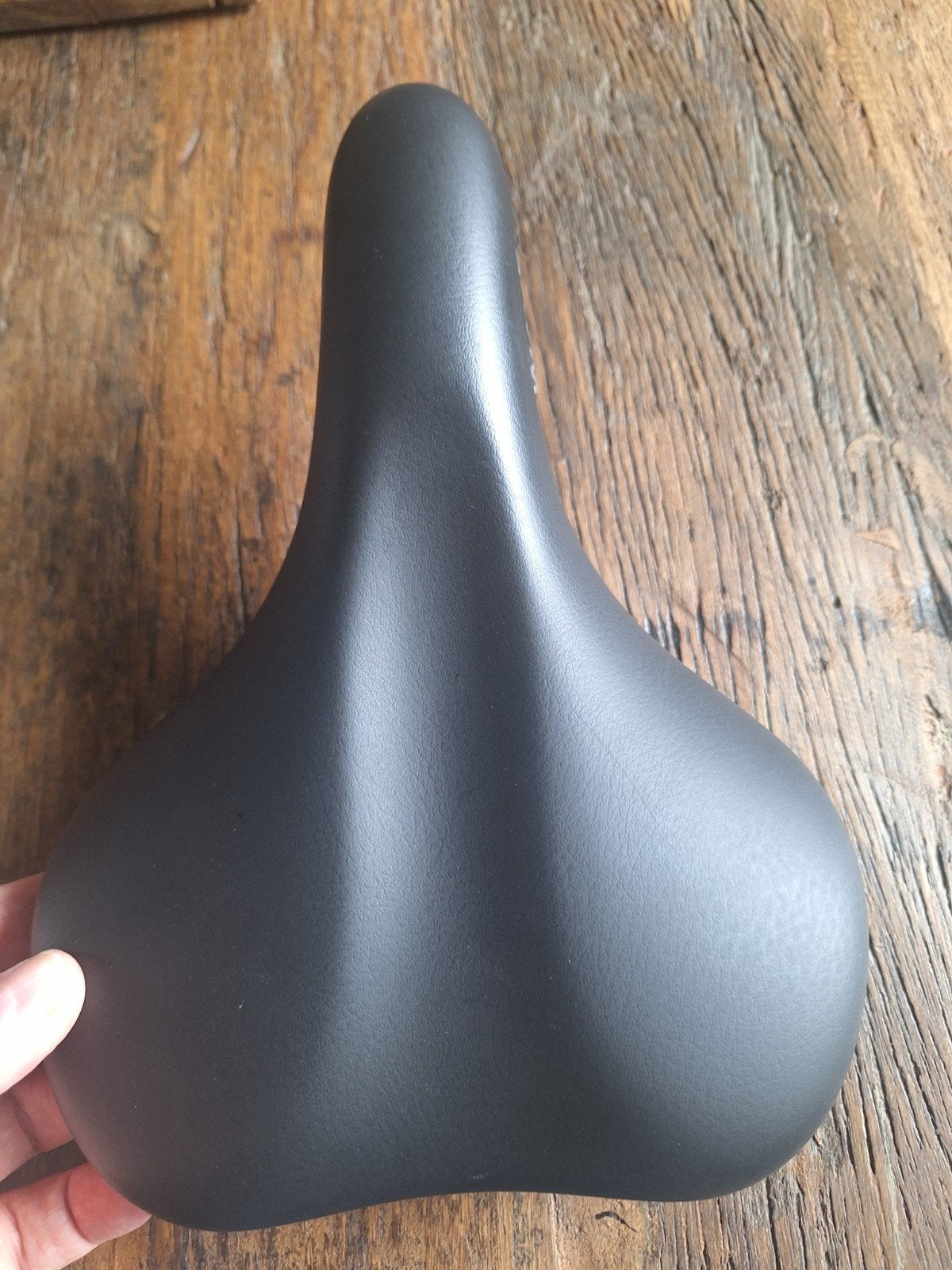 Selle Royal Wave fietszadel - Zo goed als nieuw, Fietsen en Brommers, Fietsonderdelen, Ophalen of Verzenden, Zo goed als nieuw