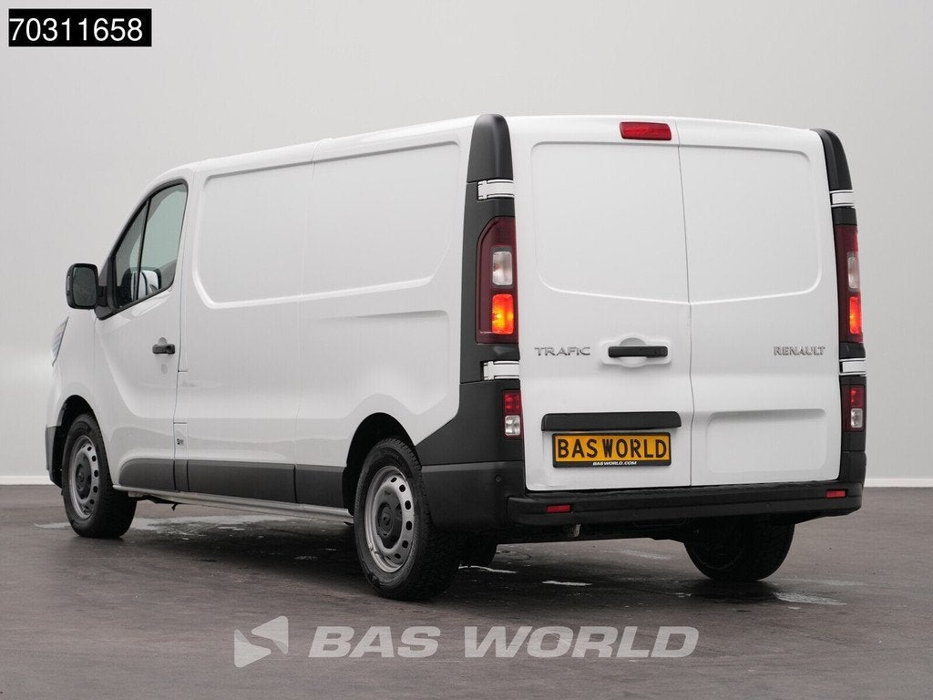Renault Trafic 130pk L2H1 LED Airco Cruise Parkeersensoren E, Multifunctioneel stuurwiel, Stof, Gebruikt, Euro 6