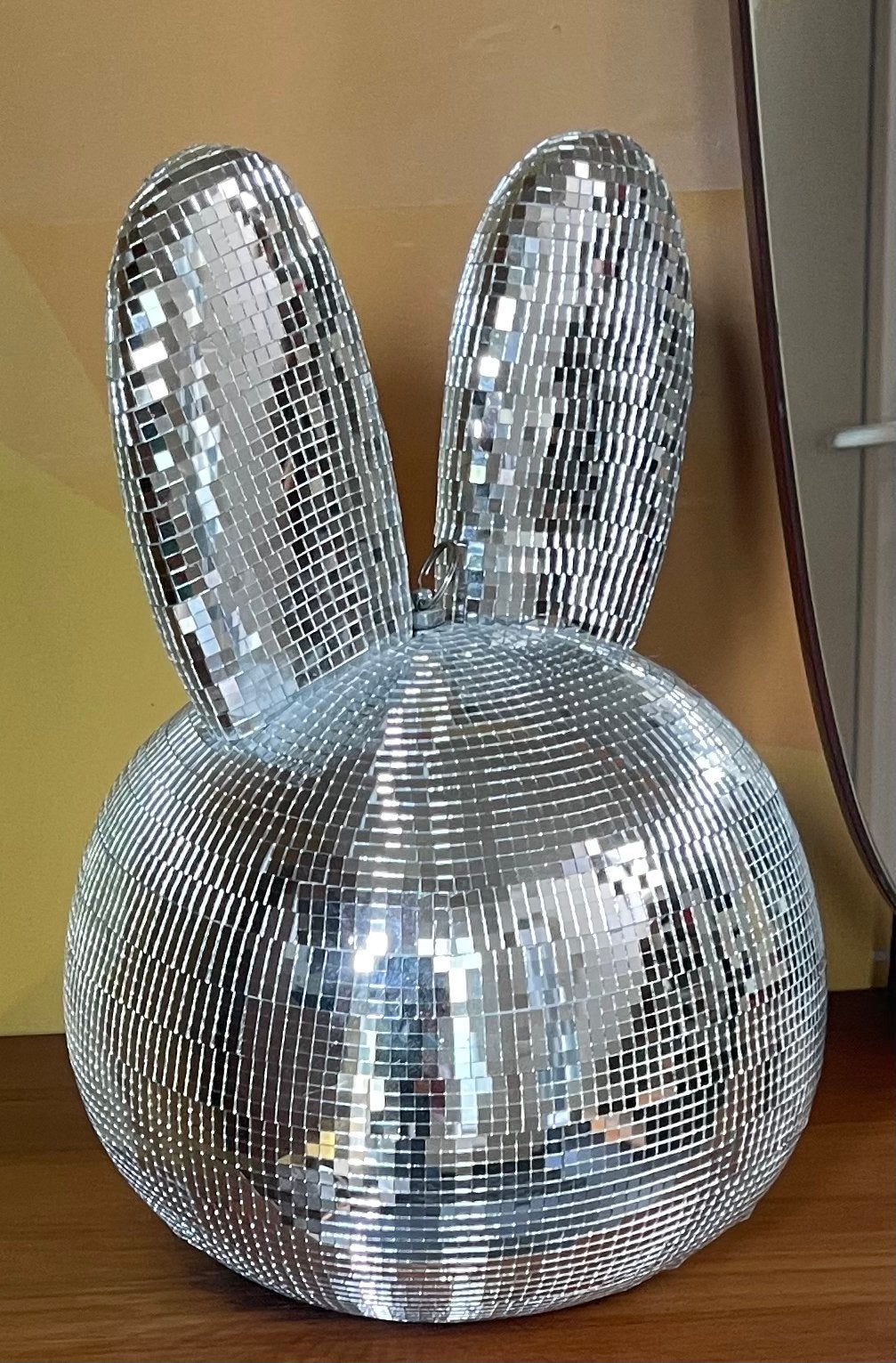 Nijntje discobal, Ophalen, Beeld