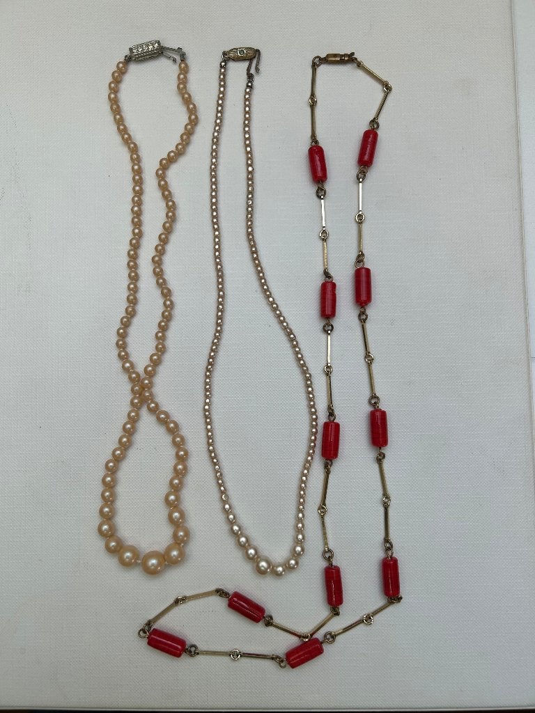 3 Vintage Kettingen – Parels & Rood Glazen Schakelketting, Verzenden, Gebruikt, Overige kleuren, Overige materialen