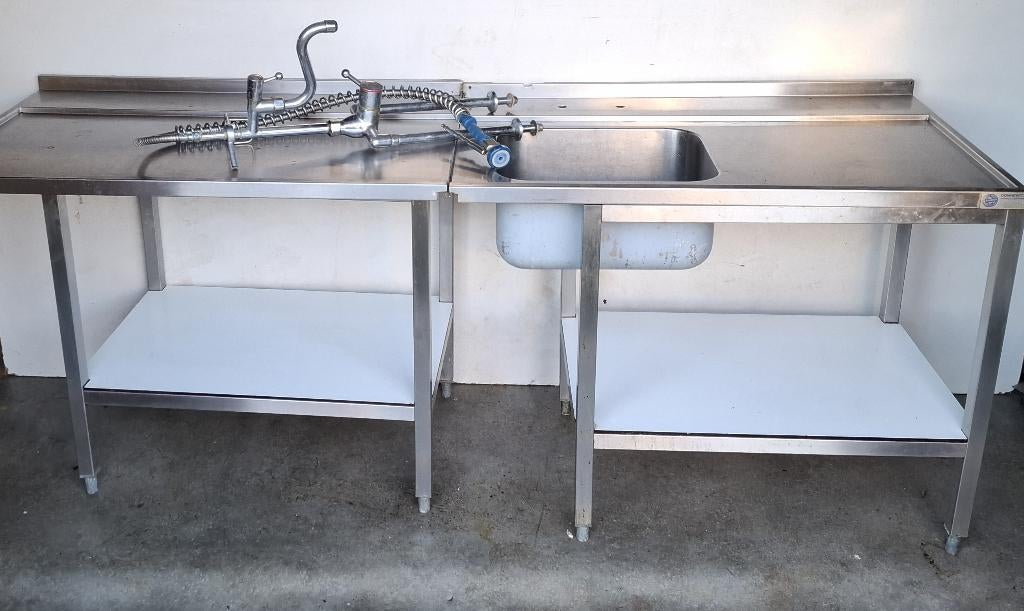 Aan- en afvoertafel | wastafel | RVS Met douchkraan, Zakelijke goederen, Horeca | Keukenapparatuur, Ophalen, Gebruikt, RVS Meubilair