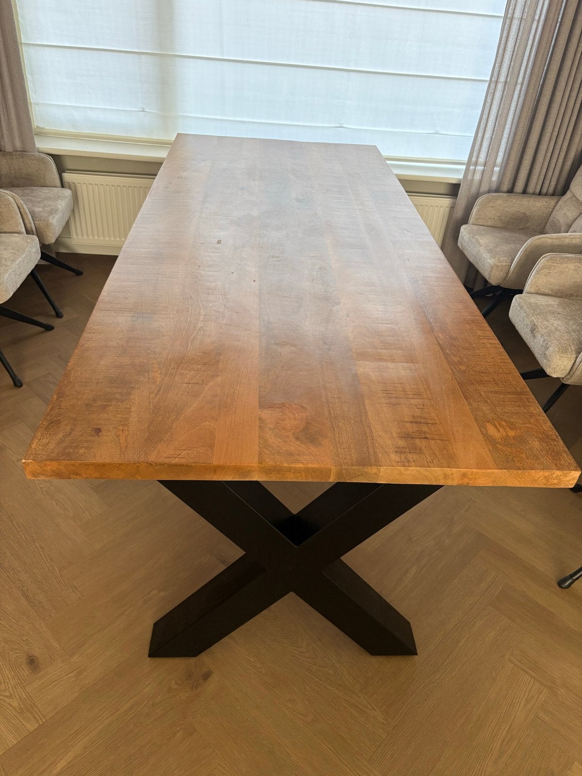 Mango hout  eettafel met X-poot onderstel en massief hout, Ophalen, 200 cm of meer, 50 tot 100 cm, Zo goed als nieuw