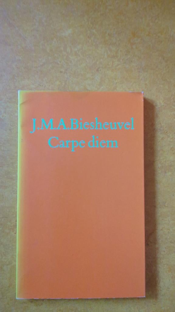 J.M.A. Biesheuvel - Carpe Diem (Boek), Ophalen of Verzenden, Gelezen, J.M.A. Biesheuvel, Nederland