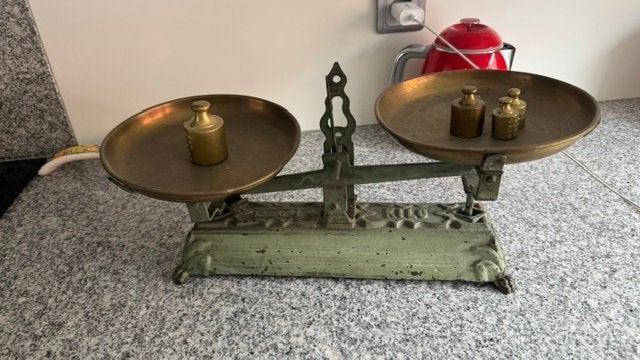 Oude weegschaal, Ophalen of Verzenden, 500 gram of grover, Keukenweegschaal, Minder dan 10 kg