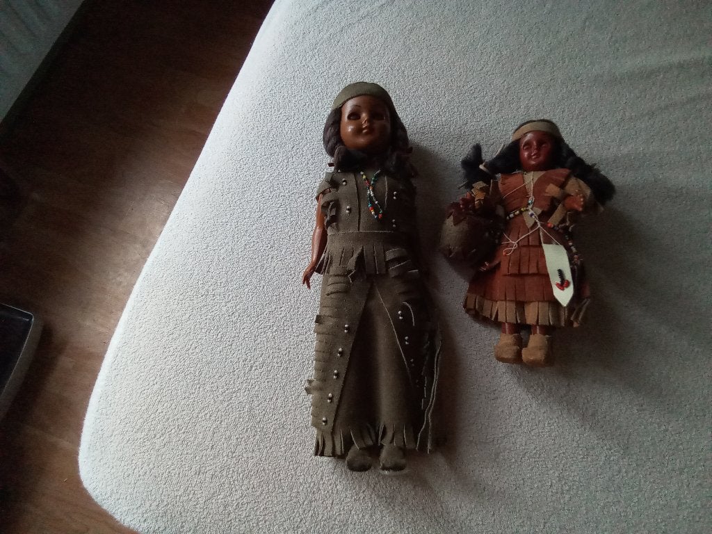 2 indiaan indianen poppetjes popjes pop poppen in 1 koop, Verzamelen, Ophalen, Gebruikt, Pop