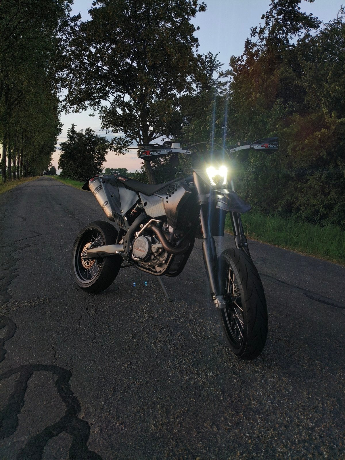 KTM 530 EXC-R Supermoto, Ophalen