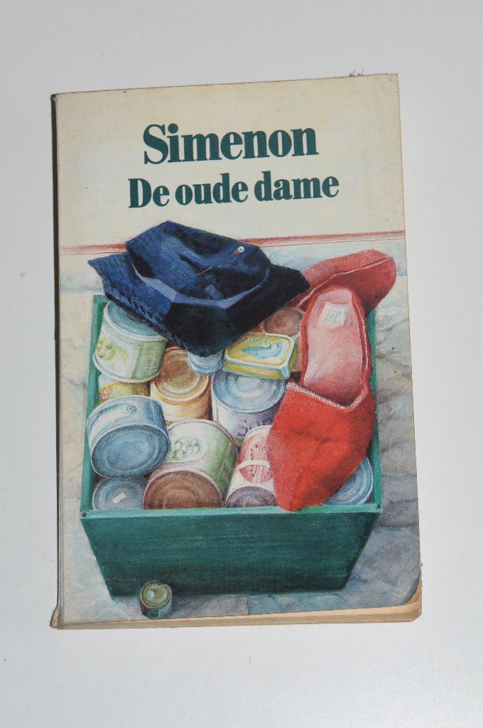 De Oude Dame - Simenon detective, Boeken, Detectives, Verzenden, Gelezen, George Simenon