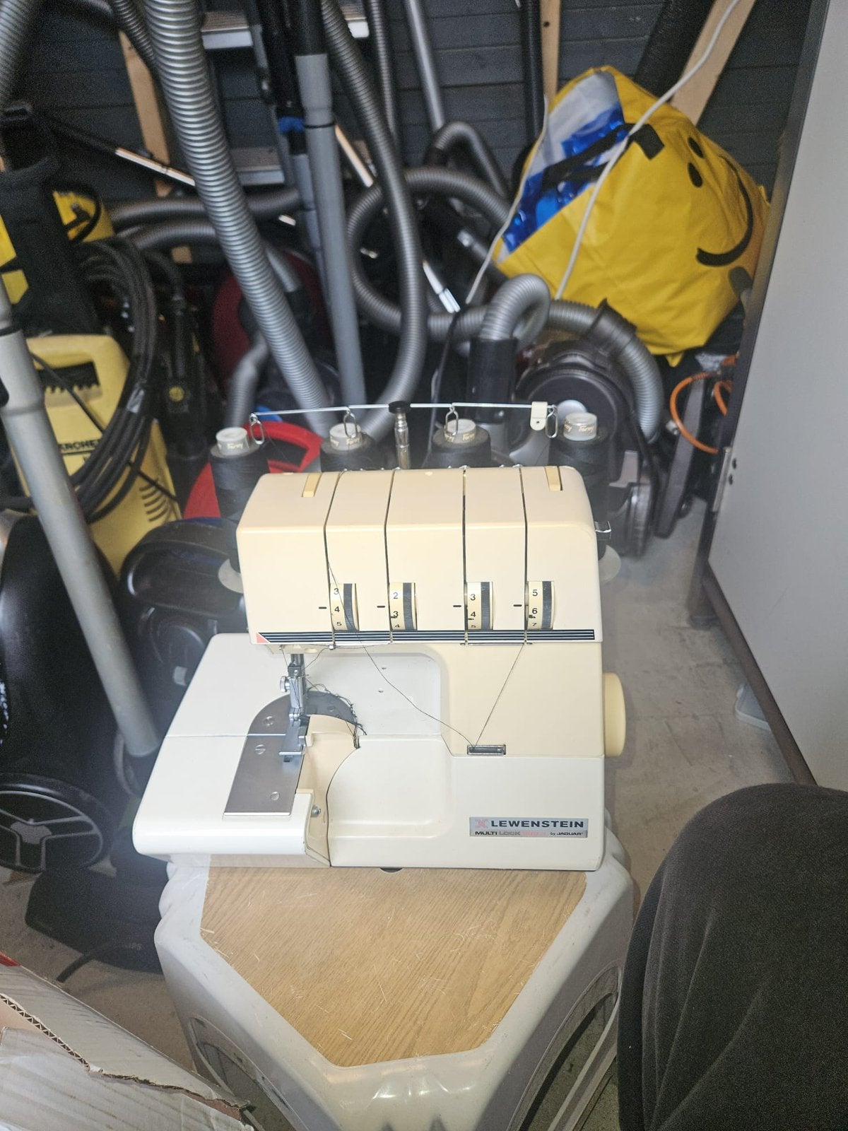 Lewenstein - Lockmachine, Hobby en Vrije tijd, Naaimachines en Toebehoren, Ophalen, Gebruikt, Naaimachine, Lewenstein