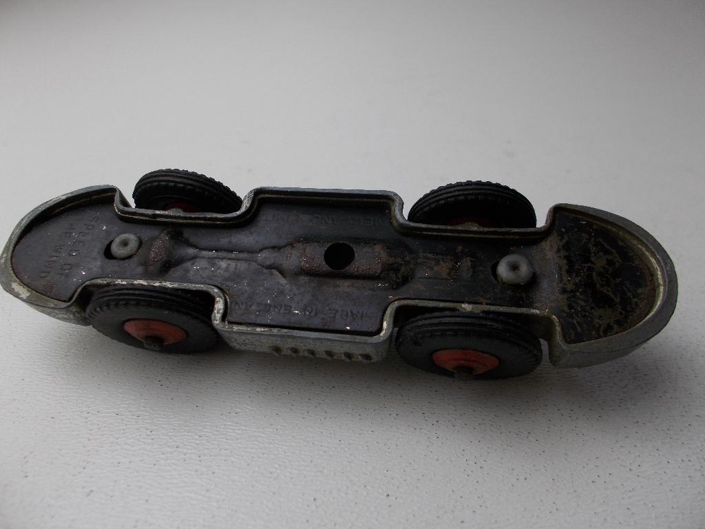 1946 Dinky Toys 23E SPEED OF THE WIND. Racing Car. (-S-), Hobby en Vrije tijd, Modelauto's | 1:43, Ophalen of Verzenden, Gebruikt