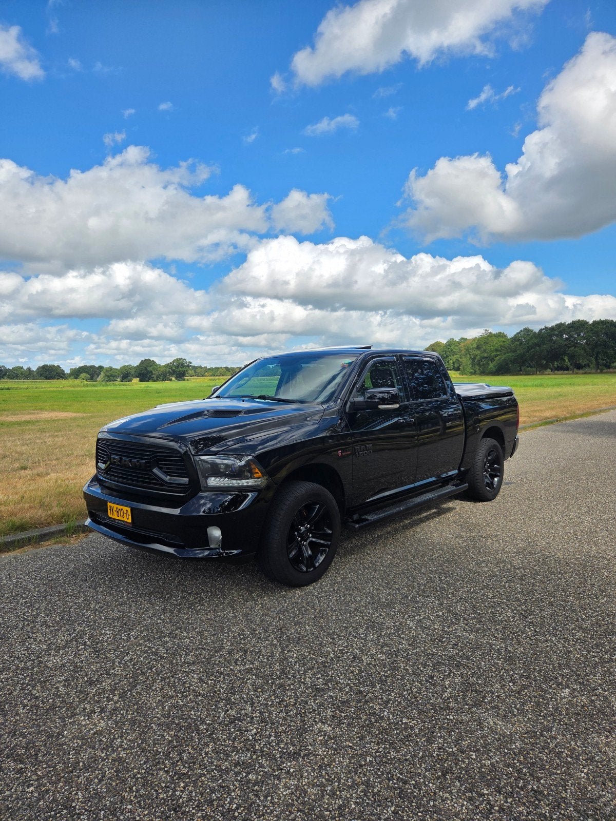 Dodge RAM 1500 v8, Auto's, Automaat, 5654 cc, Zwart, Parkeerassistent