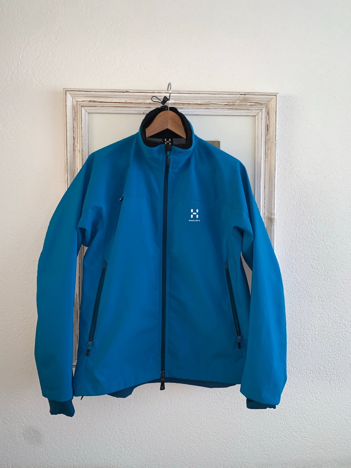 Haglöfs Windstopper jas  maat L zgan, Ophalen of Verzenden, Zo goed als nieuw, Maat 52/54 (L), Blauw
