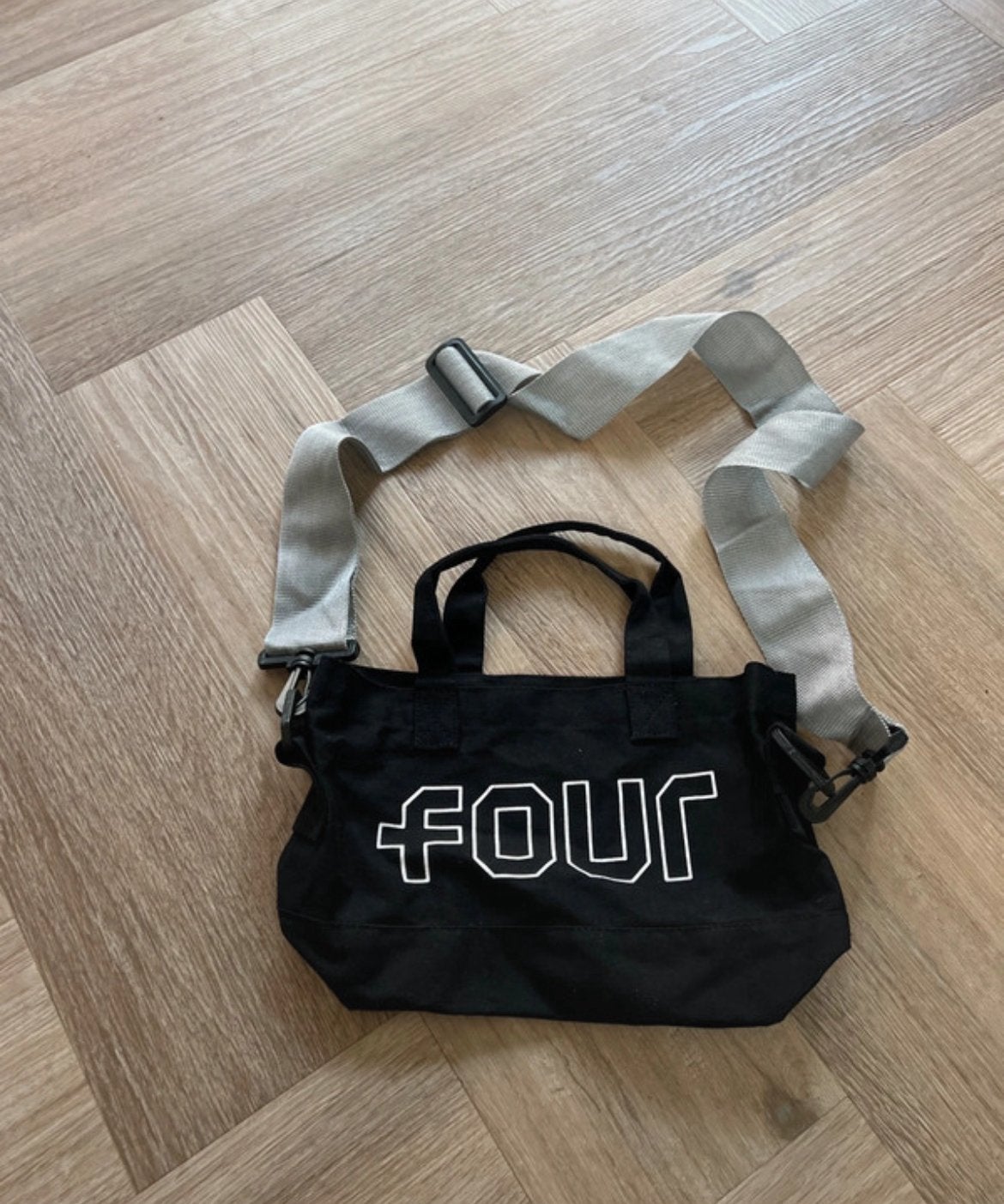 Four Amsterdam mini tas nieuw, Sieraden, Tassen en Uiterlijk, Ophalen of Verzenden, Nieuw