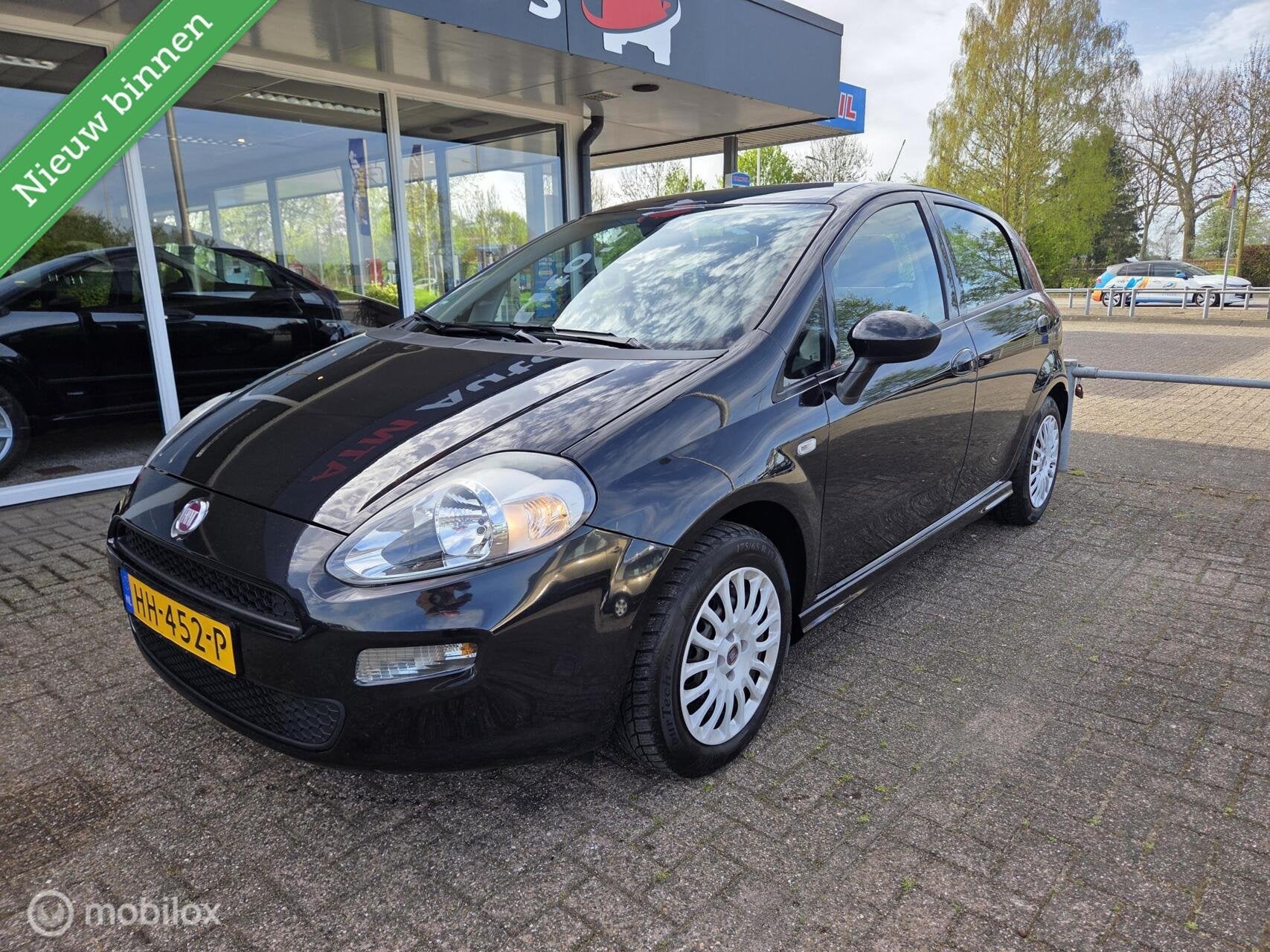 Fiat Punto 1.3 JTD Dynamic 5Drs Airc- Cruise-PDC-KM NAP!, Auto's, Fiat, Voorwielaandrijving, Euro 5, Gebruikt, 4 cilinders
