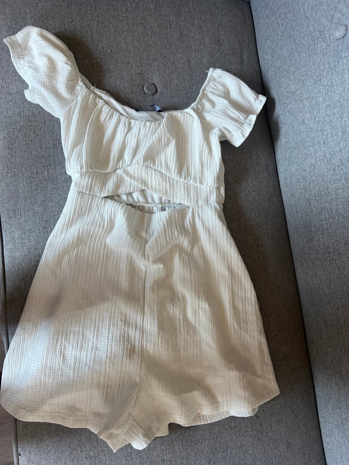 Bershka witte playsuit met open rug, Wit, Ophalen of Verzenden, Zo goed als nieuw, Maat 36 (S)