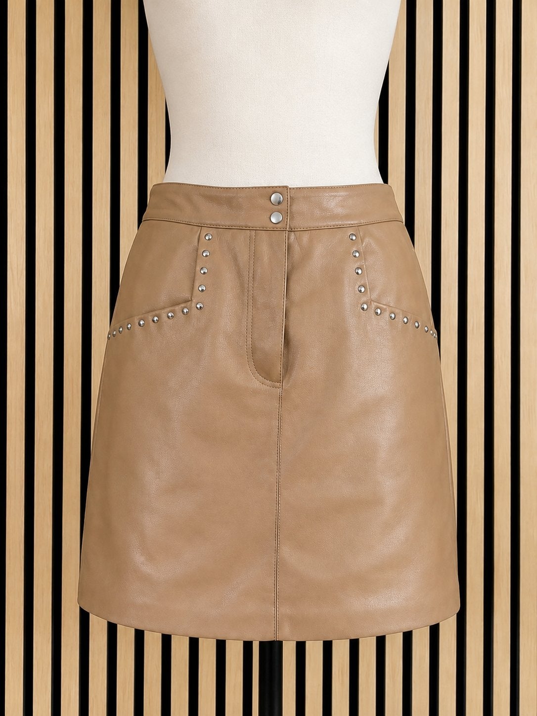 Fifth House rok maat 38 – beige/taupe leren look | studs, Kleding | Dames, Maat 38/40 (M), Beige, Ophalen of Verzenden, Zo goed als nieuw