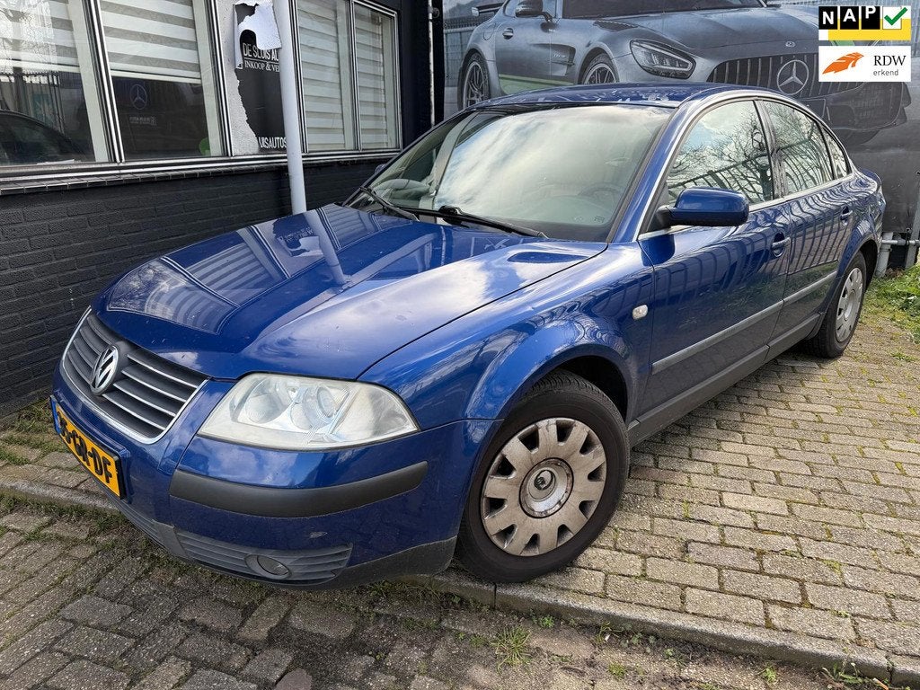 Volkswagen Passat 2.0 Comfortline AUTOMAAT AIRCO schade, Auto's, Volkswagen, Stof, Gebruikt, Beige, 4 cilinders