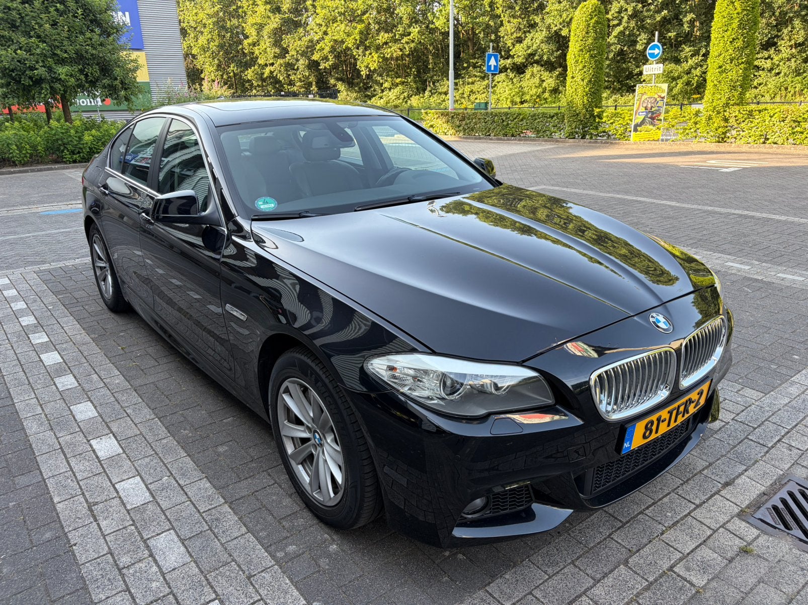 BMW 530i Automaat–Dealer onderhouden–Zeer complete, Auto's, Automaat, Euro 5, Achterwielaandrijving, Cruise Control
