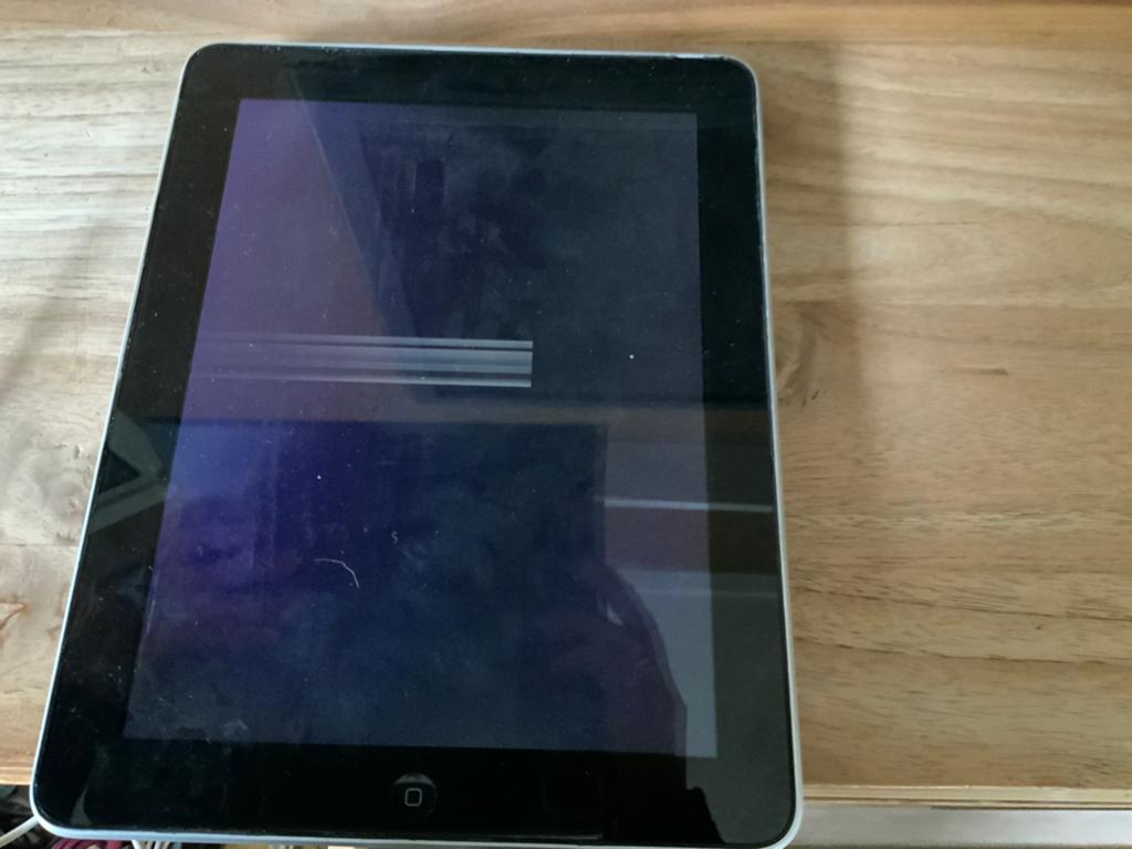 Apple ipad 1 “zie omschrijving”, Ophalen of Verzenden, Apple iPad