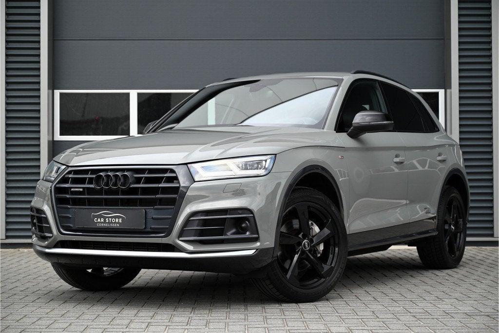 Audi Q5 2.0 TFSI QUATTRO / 3 X S-LINE / RS SEATS / CARBON /, Auto's, Audi, Automaat, Gebruikt, Euro 6, 4 cilinders