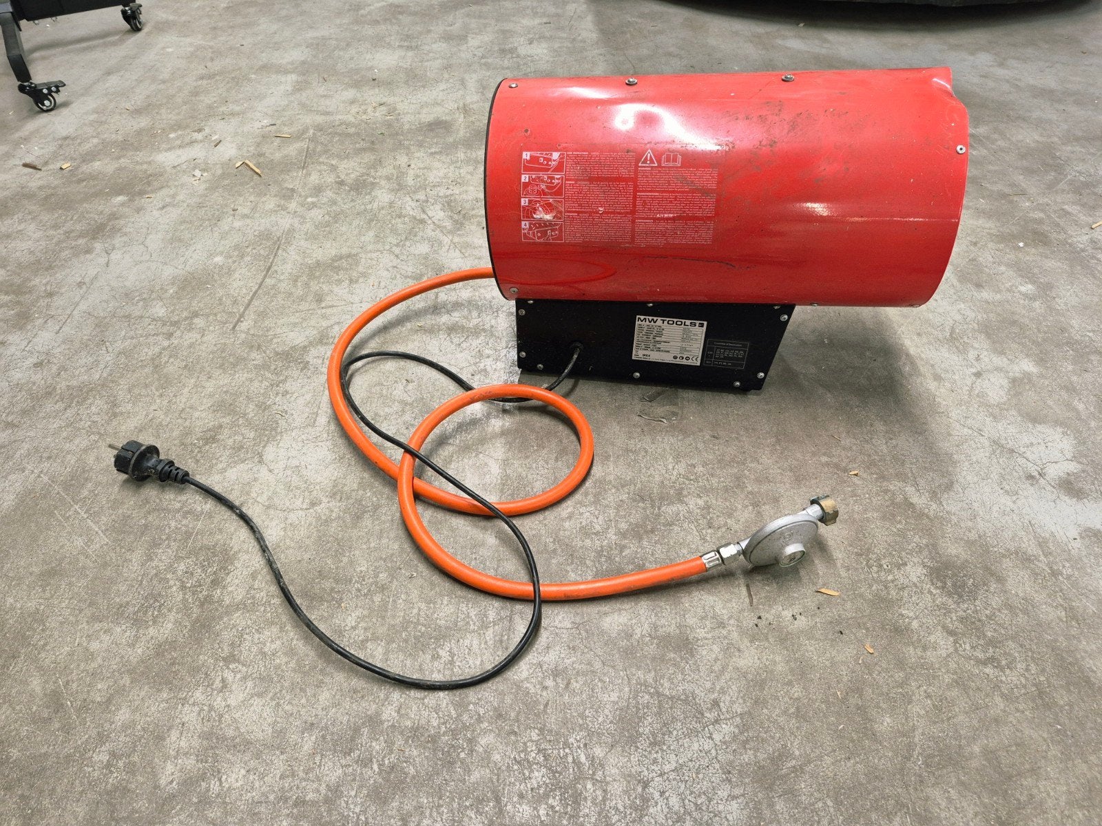 Warme luchtblazer op propaan, 30 tot 80 cm, Gebruikt, Kachel, Minder dan 60 cm
